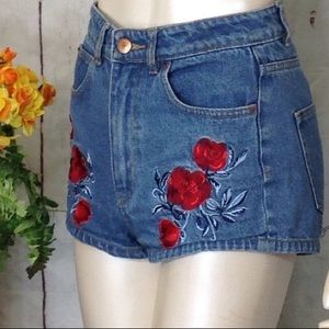 H&M The Coachella Shorts Jeans